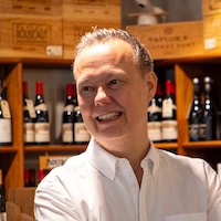 Christoffer fra Holte Vinlager Hørsholm anbefaler vinen